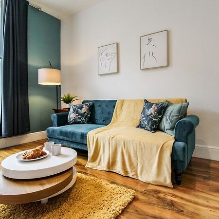 Sleek & Stylish Apartment In The Heart Of The City Nottingham Exterior photo